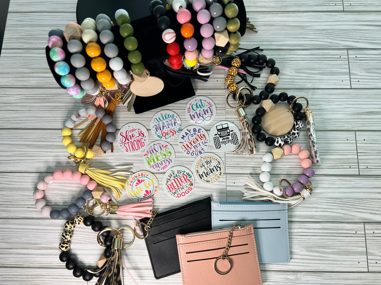 Wristlet Bar